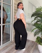 MOM FLARE NEGRO 0423
