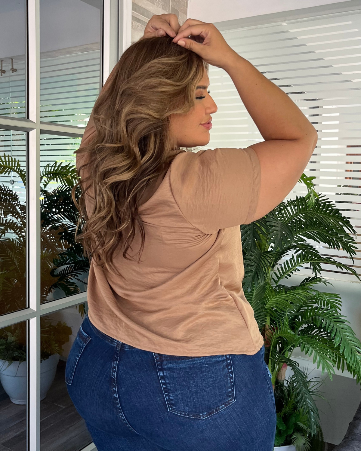 BLUSA VILLA CARO MARRON VLC1