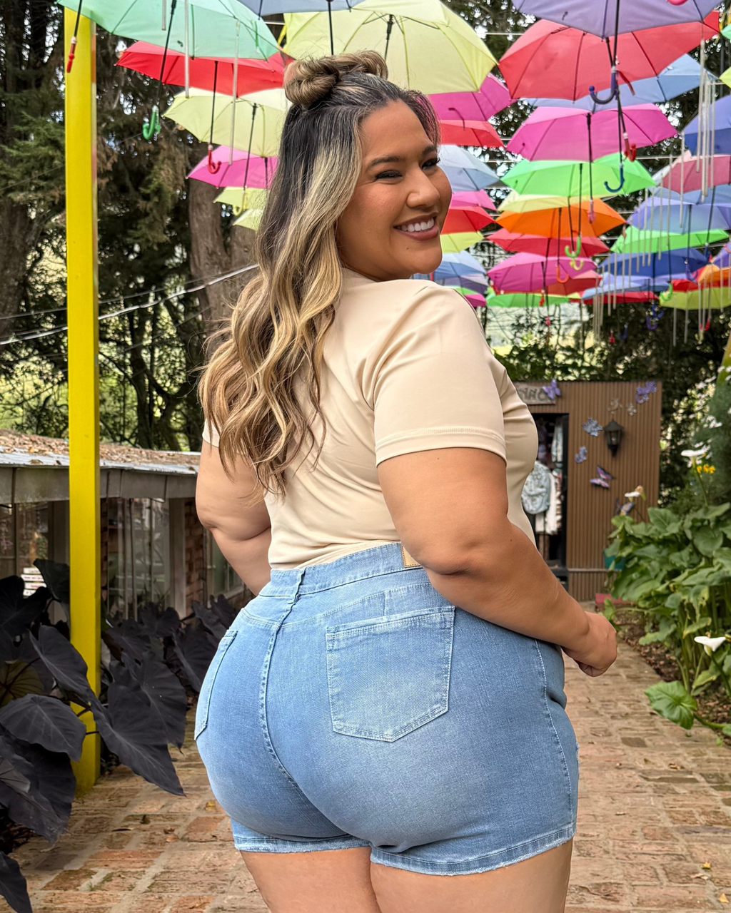 SHORT JEAN 8435