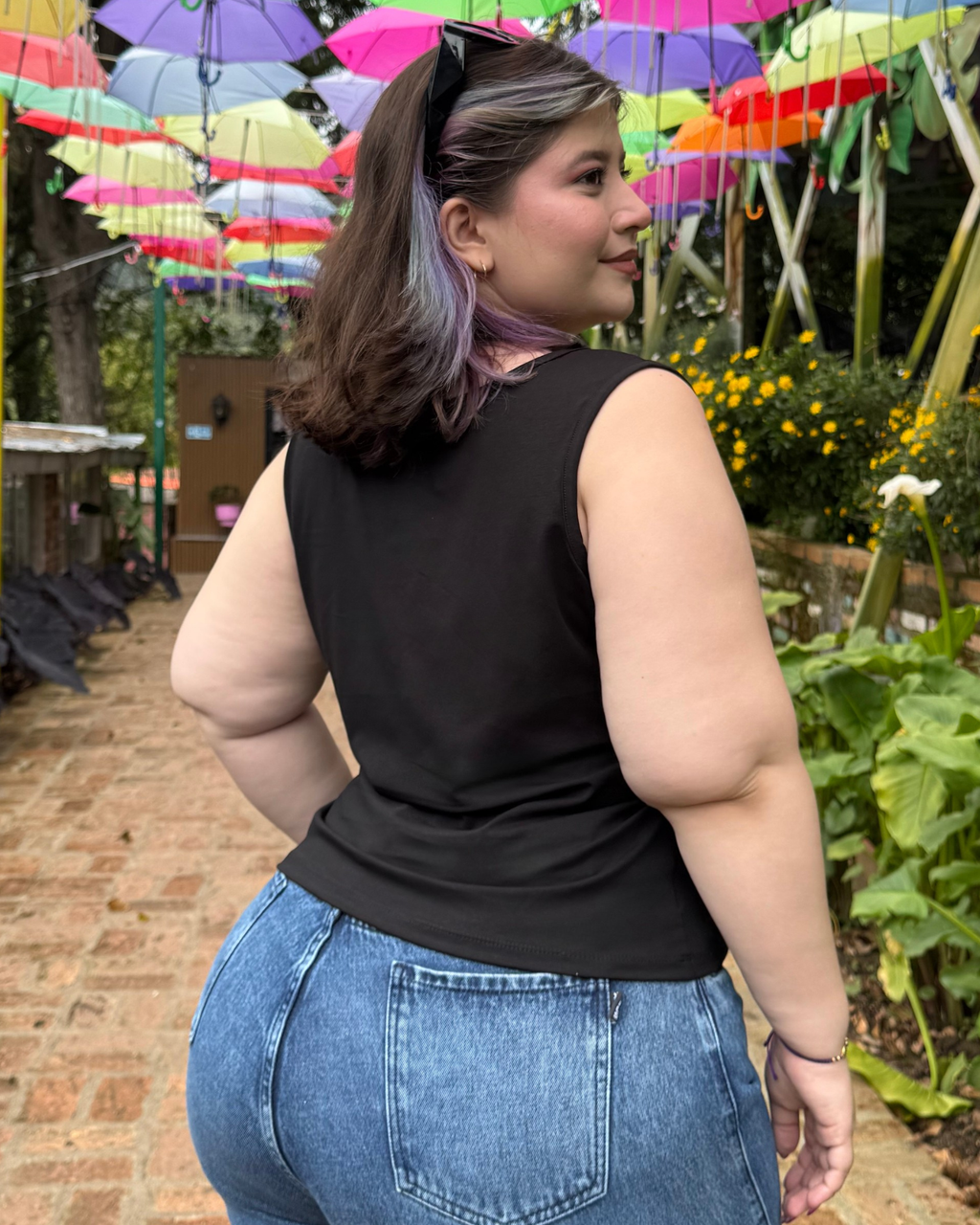 BLUSA PELAYA NEGRA PELH