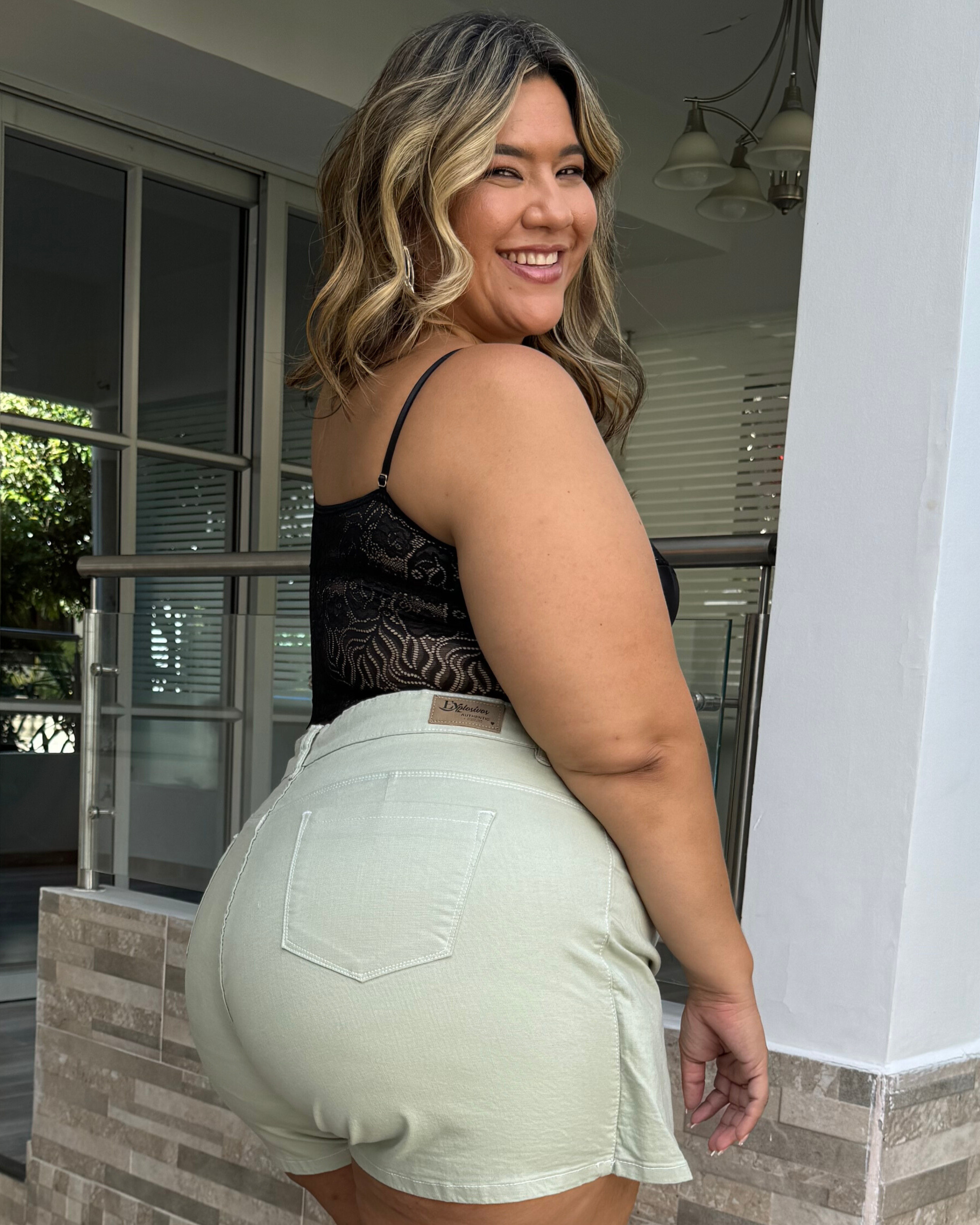 FALDA SHORT VERDE 4365